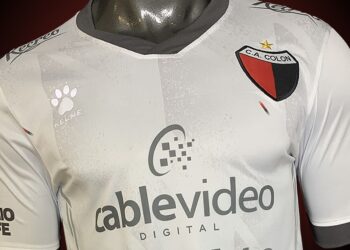 Camiseta Kelme de Colón Copa Libertadores 2022