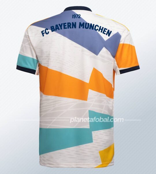 Camiseta adidas del Bayern Munich "50 años Olympiastadion"
