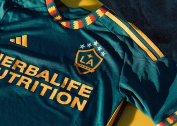 Camiseta suplente adidas de LA Galaxy 2023/24
