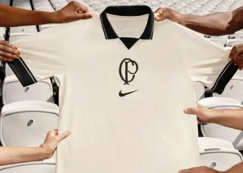 Cuarta camiseta Nike del Corinthians 2023/24