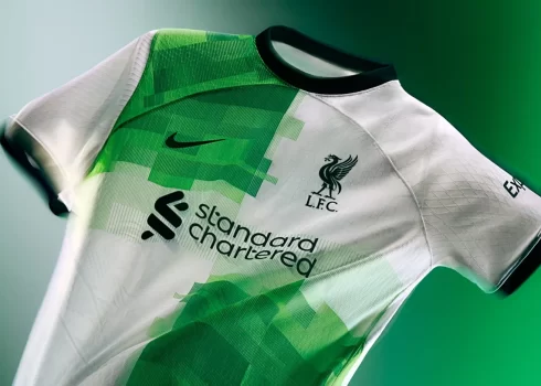 Camiseta suplente Nike del Liverpool 2023/2024