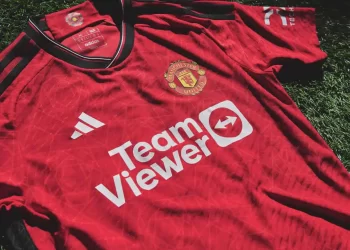 Camiseta adidas del Manchester United 2023/2024