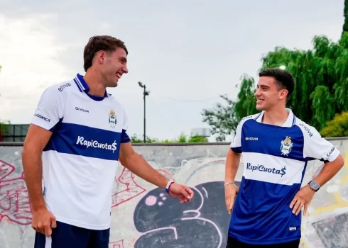 Camisetas Givova de Gimnasia LP 2025