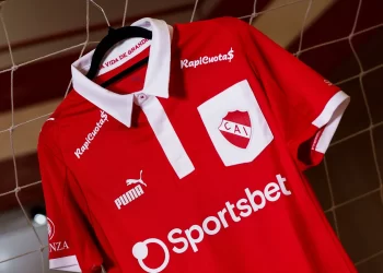 Camiseta Puma Edición especial de Independiente 2025